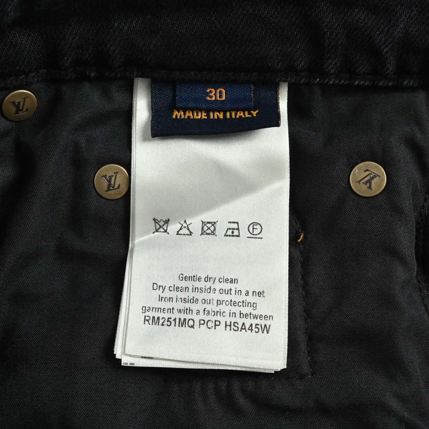 Louis Vuitton/ 25Fw logo